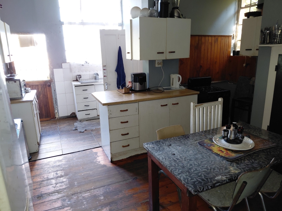 2 Bedroom Property for Sale in Uitenhage Central Eastern Cape